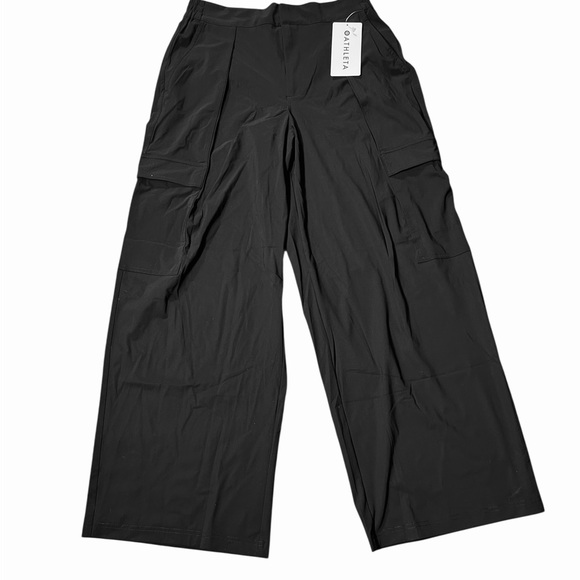 NWT Athleta Pinnacle Cargo Pants Black Various Sizes and Lengths - Picture 5 of 13